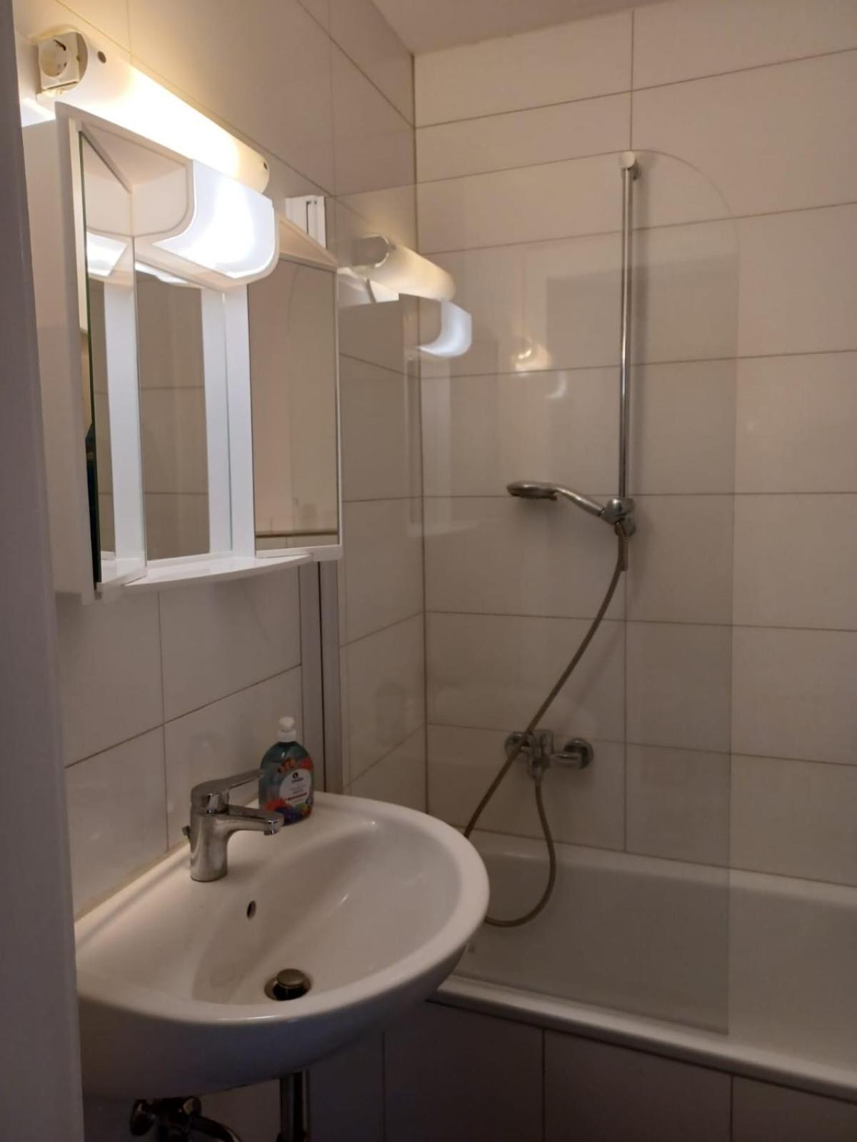Super Zentrales Apartment Mg メンヒェングラートバッハ エクステリア 写真